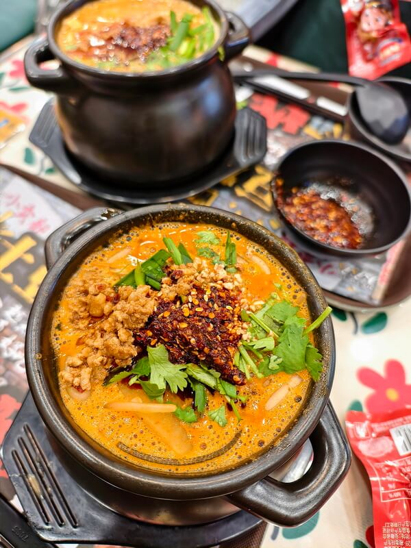 砂锅麻酱土豆粉